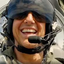 Tom Cruise Terrifies James in 'Top Gun' Fighter Jet!